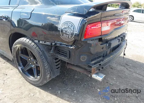 2013 Dodge Charger Srt8 Superbee z USA, uszkodzony, nr VIN 2C3CDXGJ6DH537180